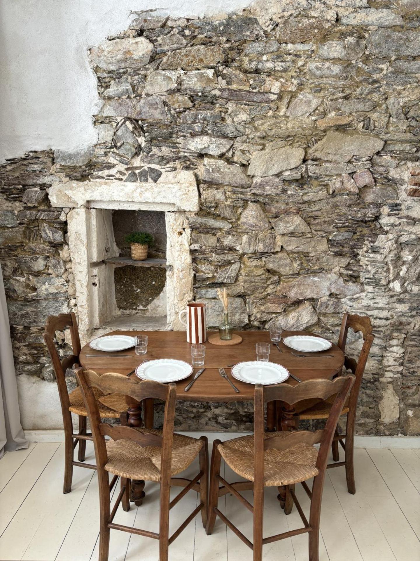 Gustave Charmant Appartement En Coeur De Ville A 20 Metres De La Mer 莱萨布勒-多洛讷 外观 照片